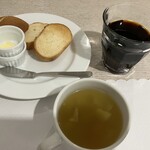 レストラン セゾン - 食べ放題のスープとパンとクーポンのドリンクバー