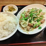 ラーメン ジャンボ餃子 天神 - 料理写真: