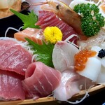 御食事処 魚ふみ - 豪華なお刺身　内容は日替わり