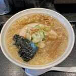 Menya Ichishou - 京都背脂醤油ラーメン　一味がいい仕事をしています。