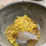 食堂 おがわ - “風呂吹きかぶら、柚子味噌と”。季節感バッチリ！柚子たっぷりが美味さを一層引き立てています。