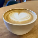 ザ・ウニール コーヒーセンシズ - マキアート(コロンビア エルディビゾ アヒ ラクティック) ¥550+200