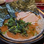 豚骨醤油ラーメン 王道家 - ラーメン♪