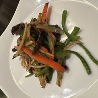 杏梨　チャイニーズキッチン 品川インターシティ店 - 柔らか牛肉とピーマンのチンジャオロース