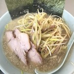ラーメンショップ - ネギラーメン¥790円です✨ネギラーメンなのにチャーシュー入りで嬉しさMAXです‼️