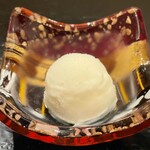 島津 - 塩ミルクジェラート