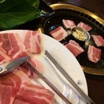 韓国家庭料理　名水 - 豚バラ(三段)2人前