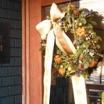 Tsubamesanjo Bit 新潟店 - ドアにリース♪