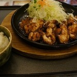 (13.12.06)特大鳥テキ。トンテキの鳥バージョンです。