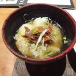 小田原おでん本店 - 牛すじ丼(だし汁追加)