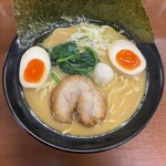 家系ラーメン 天家 - 