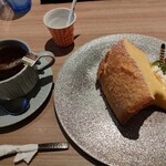 グランタイム - ケーキ＆紅茶セット 930円