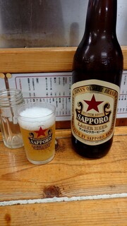 Motsuyaki Den - 瓶ビール：750円