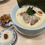 鶏そば 美な味 - 特製鶏白湯ラーメン、ダイブ飯、唐揚げ2個