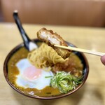 サッポロ麒麟ラーメン - トンカツリフト。