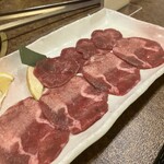 肉の入江 - 