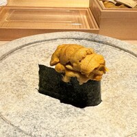 鮨 由う - 