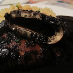 すぺいん亭 - 烏賊墨煮のアップです