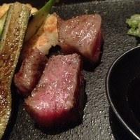 鉄板焼 天 本丸 - 肉は少量だが、全体で考えるとボリュームあって満足！