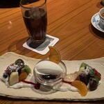 山荘無量塔 - デザートはバーで