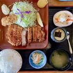 とんかつ一筋かつ吉 - 料理写真:「上かつ定食」@1500＋「ご飯大盛り」@100＋「カキフライ1個」@380