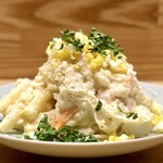 洋食 おがた - 洋食屋のポテトサラダ、マカロニサラダ