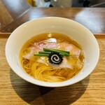 らぁ麺 紫陽花 - 醤油らぁ麺