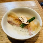 らぁ麺 紫陽花 - うんぱいろうご飯