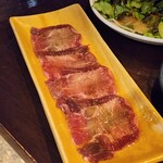 個室焼肉酒場 食肉センター 肉道場 - 