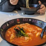 元祖トマトラーメンと辛麺とトマトもつ鍋 三味 - 