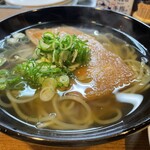 Teuchi Udon Sobadokoro Kagawa - 厚揚げ150円+ちくわ150円+きつねうどん550円
                        計850円+税