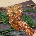 澤田 - すっぽんを詰め込んだ手羽先の唐揚げ