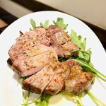 da Uma - ガリシア栗豚　炭火焼き　byまみこまみこ