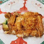 からあげ屋 - 鶏もも肉（国産）カリカリ焼