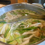 しゃぶ葉 - 二人用の仕切り鍋