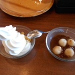 しゃぶ葉 - ソフトクリームと白玉ぜんざい