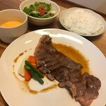 洋食屋くく - 