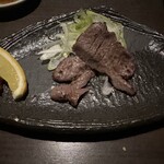 三陸鮮魚と炭焼牛たん かっこ - 仙台牛たん炭火焼き