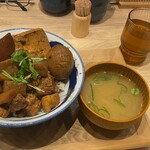 肉めし 岡もと - 料理写真:特肉めし 味噌汁単品