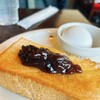 ダフネ珈琲館 - 魅惑の小倉あんトースト