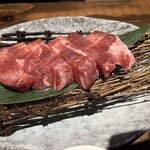 焼肉 かのや - 厚切りタン
