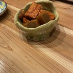 創作おばんざい もっとしあわせになりたい - 厚揚げとこんにゃくの煮物