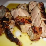 イタリアーノ イワイ - 骨付き豚肉の炭火焼