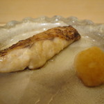 鮨 さいとう - のどぐろ焼き
      