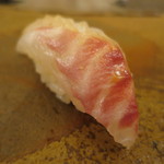 鮨 さいとう - 鯛握り