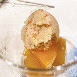 うを徳 - あまおうイチゴの自家製アイスクリーム、小布施産フジリンゴのコンポート、デコポン