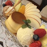 コーヒーパーラー ヒルトップ - プリンアラモード