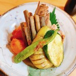 キッチン食堂　城山 - 煮物炊き合わせ定食
