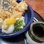 本格手打うどん 麺むすび - 