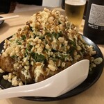 西新たこやき 風味道 - たこ焼きネギ天盛り（大）は16個です。